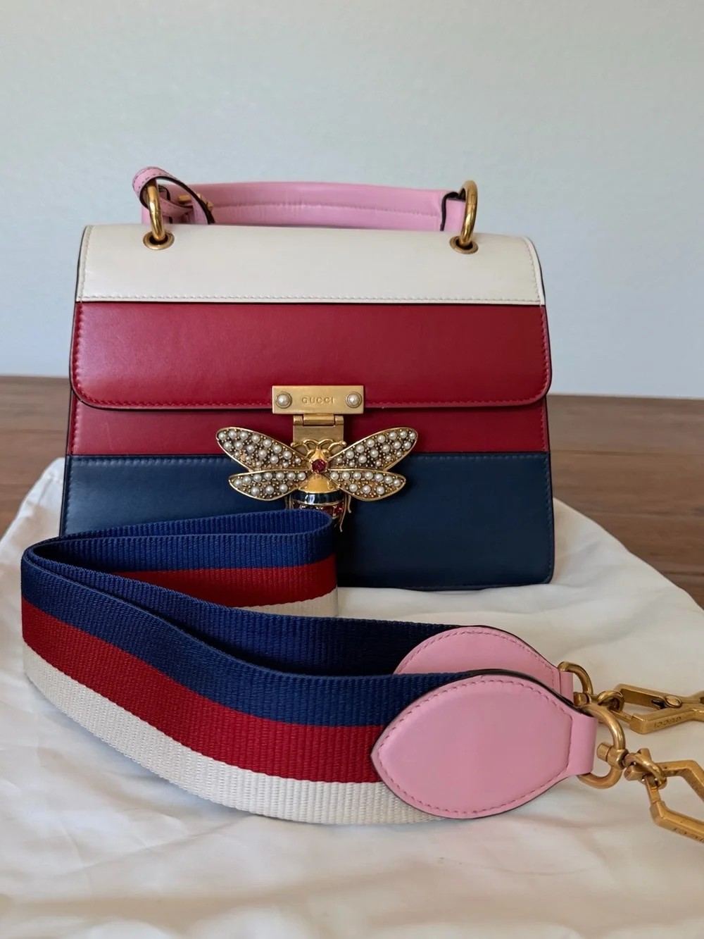 GUCCI QUEEN MARGARET COLORBLOCK LEATHER BEE BAG